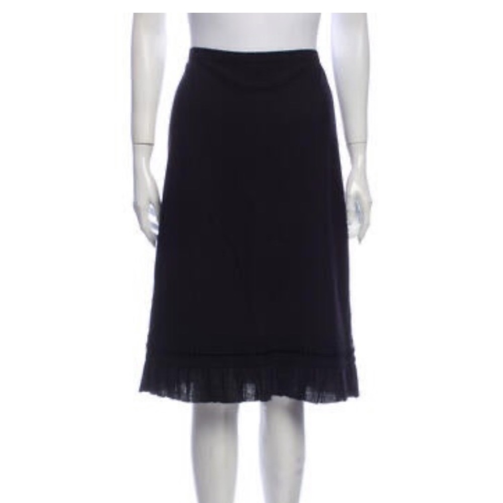 Moschino skirt. Sz 6 wool. Great price. Used twice. Great condition almost new.